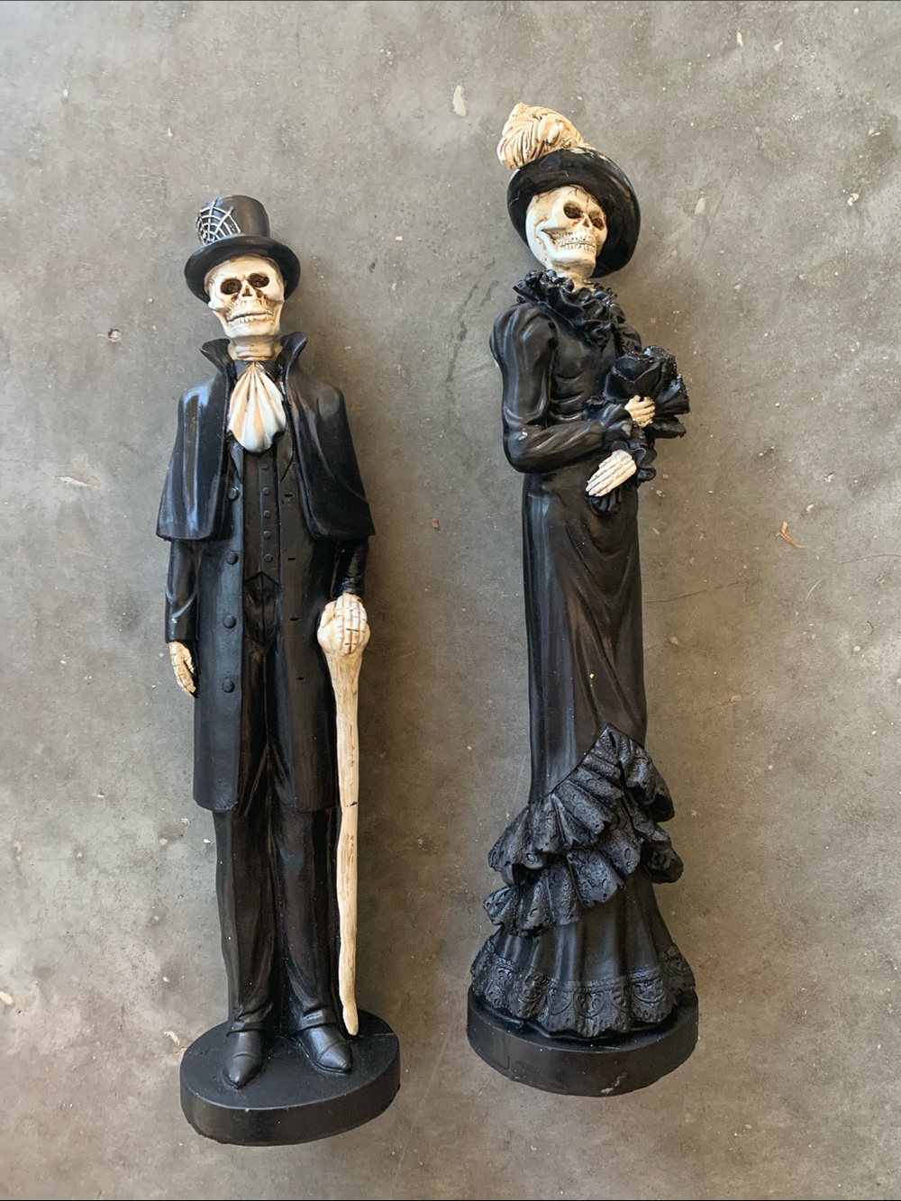Elegant Black Skeleton Victorian Couple Figurines